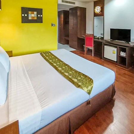 The Ligor City Hotel Накхон Си Тамарат Екстериор снимка