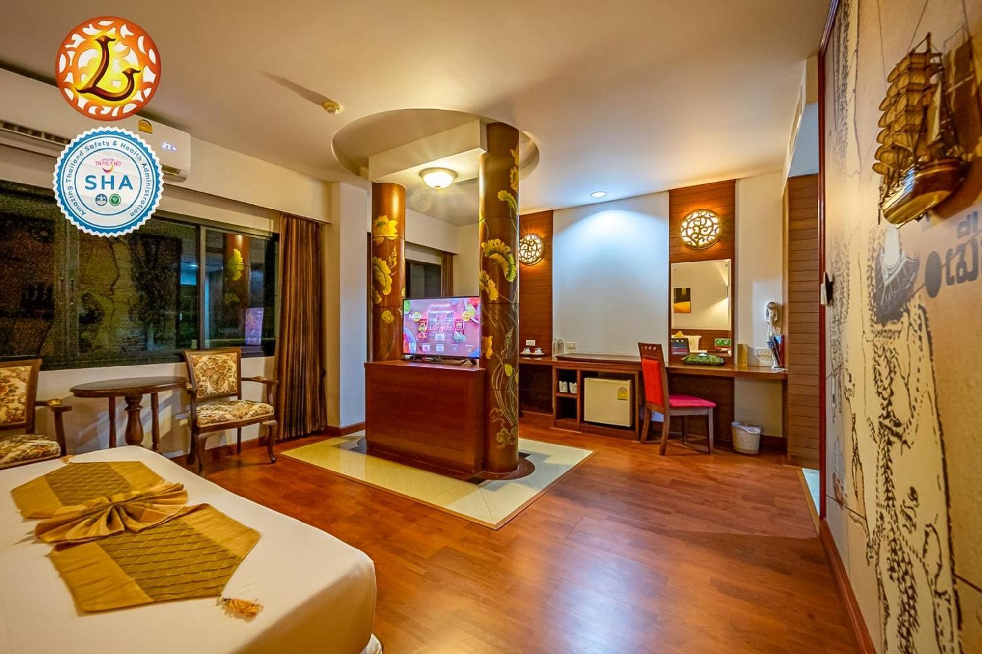 The Ligor City Hotel Накхон Си Тамарат Екстериор снимка