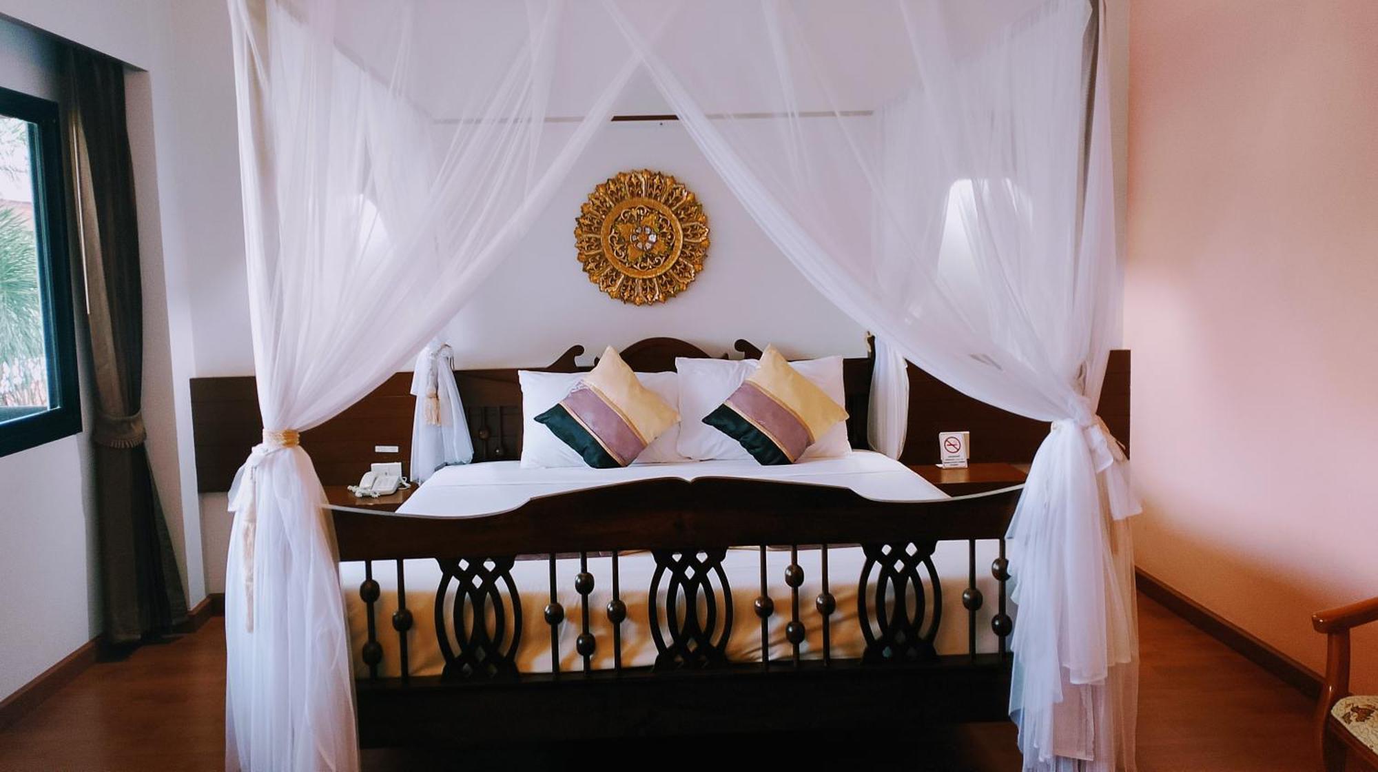 The Ligor City Hotel Накхон Си Тамарат Екстериор снимка
