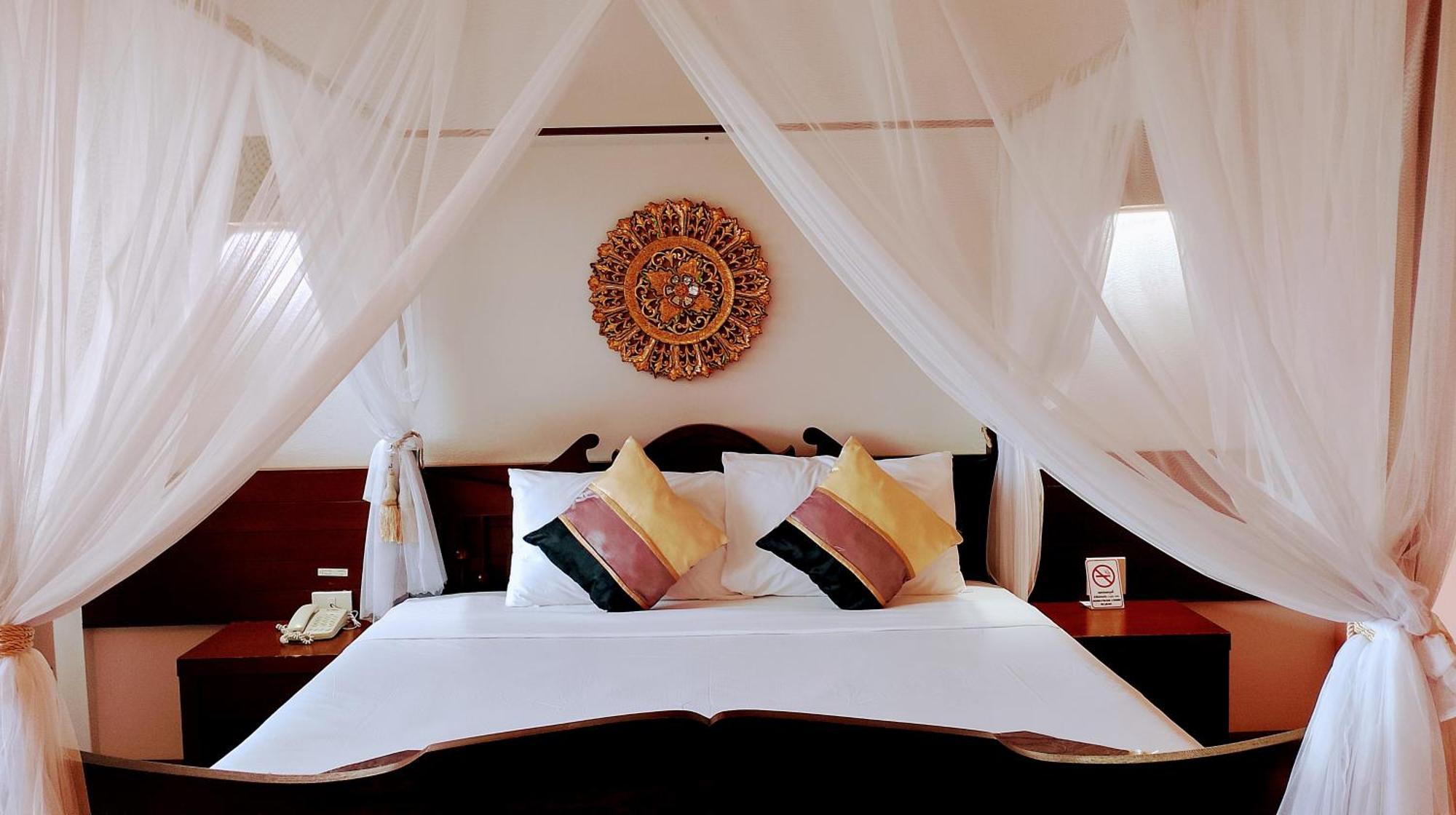 The Ligor City Hotel Накхон Си Тамарат Екстериор снимка