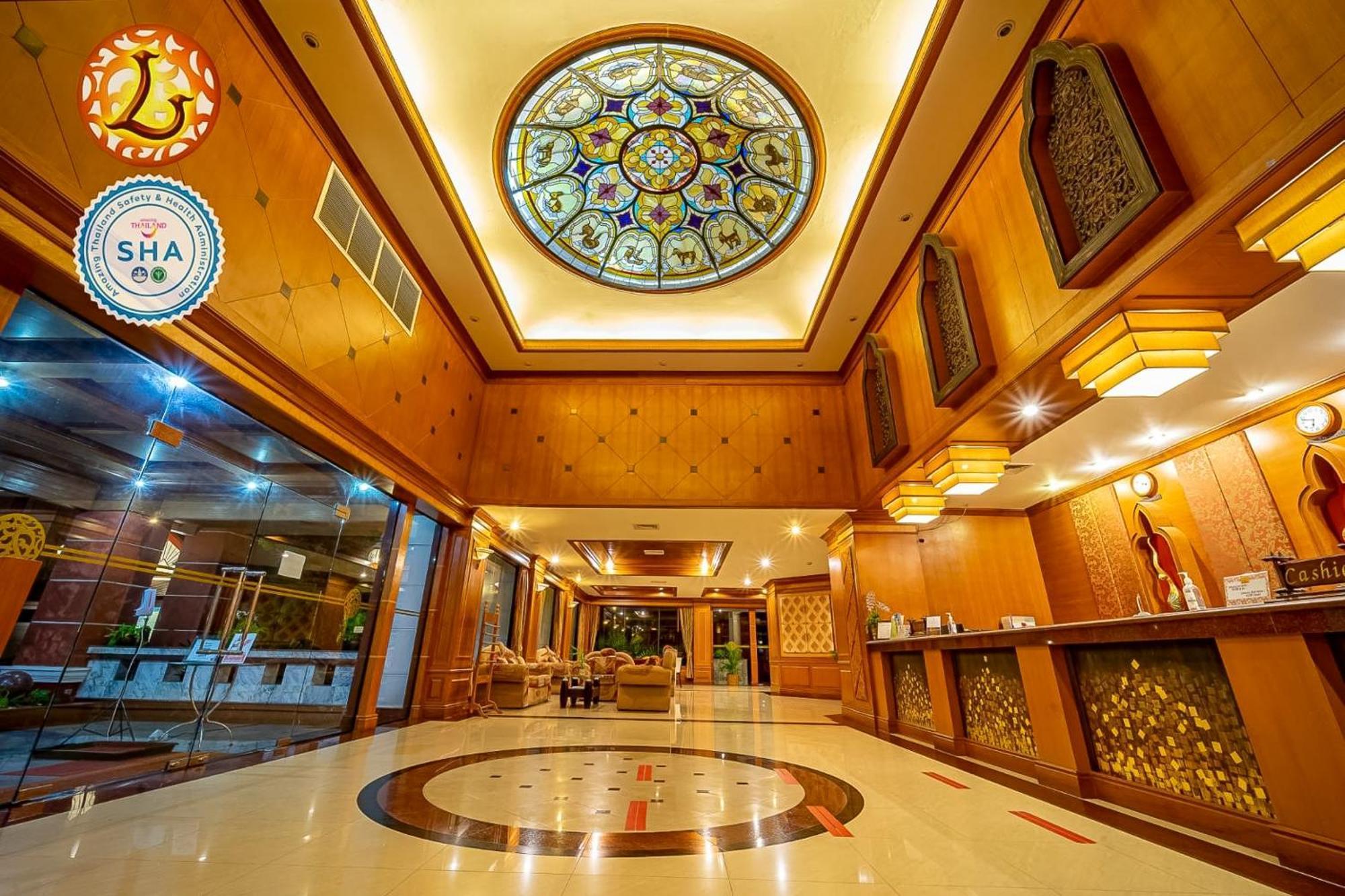 The Ligor City Hotel Накхон Си Тамарат Екстериор снимка